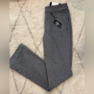 Express, 0R Columnist Barely Boot Mid Rise, Stretch, Black & White Tweed Pants.